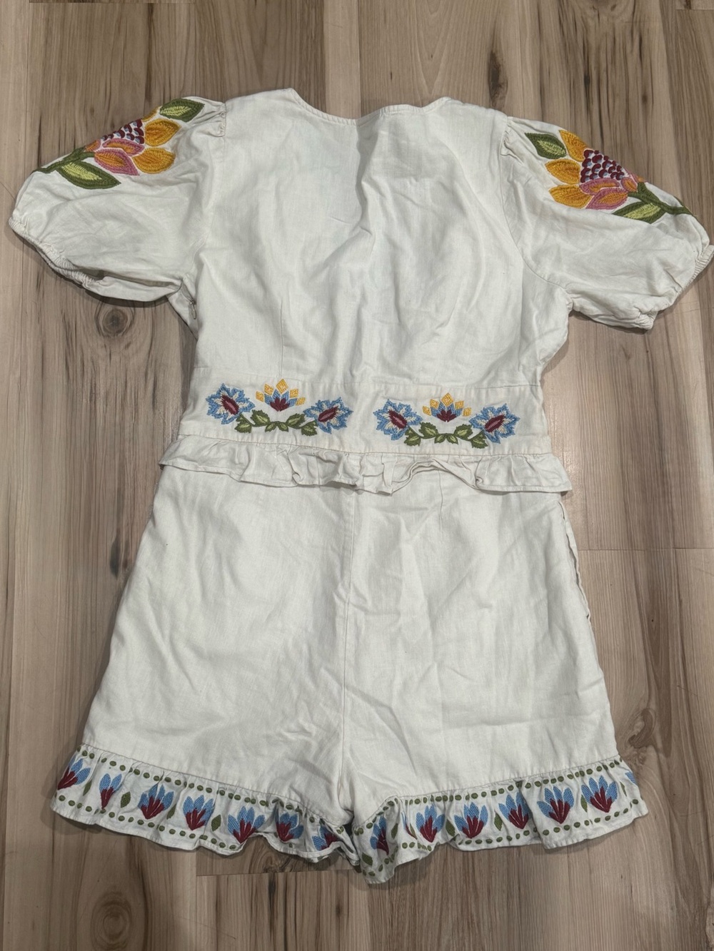 Farm Rio Embroidered Peplum Romper Women’s Small - Picture 7 of 7